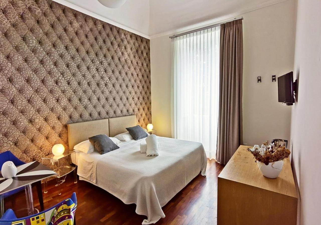 Artistic Charming House Hotel Caserta Exterior photo